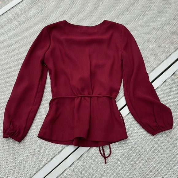 J Crew Burgundy Faux Wrap Top with side zipper vneck size 0 - Picture 9 of 14